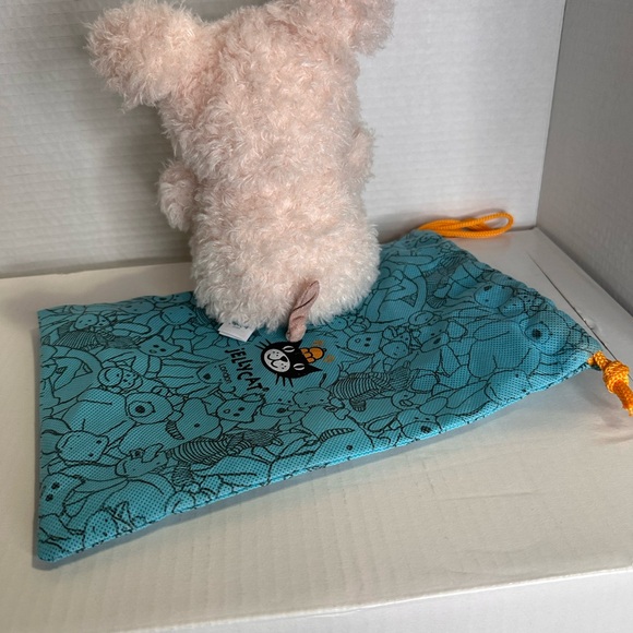 JellyCat Little Pig - Authentic with  Jellycat Dust Bag! - Picture 2 of 4